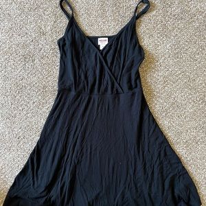 Black cotton dress